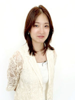 小林 真知子(コバヤシ マチコ)