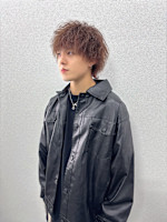 富田 敦哉(トミタ アツヤ)