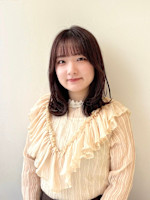 成田　悠里(ナリタ　ユリ)