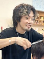 新海 亮輔(シンカイ リョウスケ)