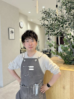 小村 駿弥(コムラ シュンヤ)