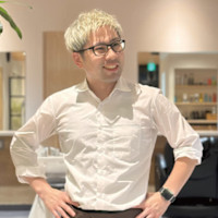 尾崎 翔太郎(オザキ ショウタロウ)