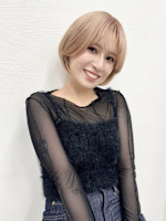 RINKA (リンカ スタイリスト)