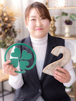 須賀 奈津江(スガ ナツエ)