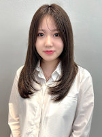 鈴木 愛(スズキ マナ)