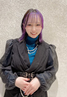 中屋比呂(ナカヤヒロ)