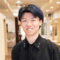 小林　祐介(コバヤシ　ユウスケ)