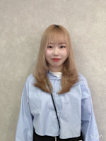 SHIORI　(シオリ)