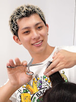 三神 一秦(ミカミ イッシン)