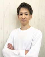 尾崎 正弥(オザキ マサヤ)