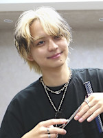 飯牟礼 樹(イイムレ イツキ)