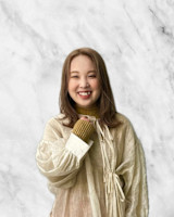 花坂　麻美【3F】Insta:@pualilina75(ハナサカアサミ)