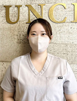 Staff YUMI(スタッフ　ユミ)