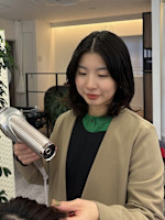 石井彩乃(イシイアヤノ)