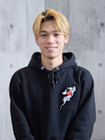 巻幡 吏玖(マキハタ リク)