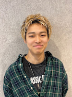 津田賢亮【メンズ限定スタイリスト】(ツダケンスケ)