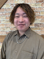 上大薗 友哉(ウエオオゾノ ユウヤ)