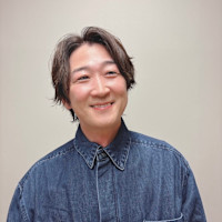 吉長 伸也(ヨシナガ シンヤ)