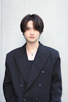 赤嵜 励音(アカサキ レオン)