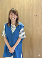 鳥川 綾香(トリカワ アヤカ)