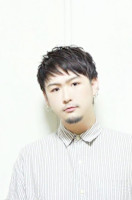 新開 雄介(シンガイ ユウスケ)