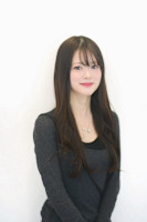 Mayu　Tomita(マユ　トミタ)