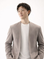 角田 真吾(カクダ シンゴ)