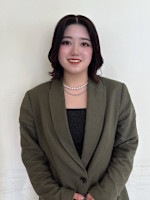 小川桃(オガワモモ)