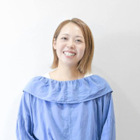 服部 真理子(ハットリ マリコ)