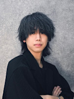 安成 弾(ヤスナリ ダン)