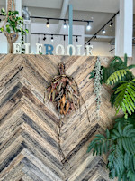 米須　千里(コメス　チサト)