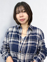 小形 茉衣(オガタ マイ)