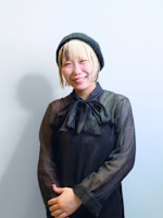 井上 彩花(イノウエ アヤカ)