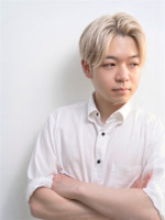 山森大輔　青山表参道(ヤマモリダイスケ)