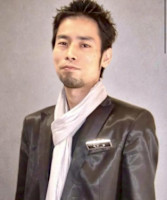 荒川　輝(アラカワ　アキラ)