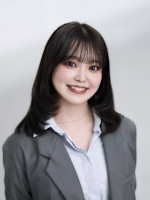 足立遥奈 B1(アダチハルナ チカイッカイ)