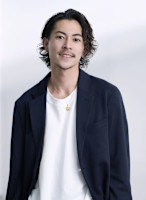 藤嶋秀幸 8F(フジシマ ヒデユキ)