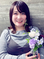 山崎　愉美(ヤマザキ　ユミ)