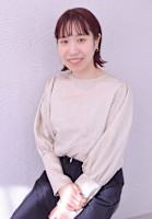 小豆澤 百香(アズキサワ モモカ)