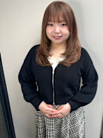 上谷　汐織  w/o by Overlay勤務(カミヤ　シオリ)