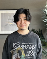 TANIGUCH I (タニグチ )