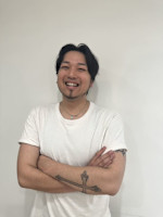 Takashi (タカシ )