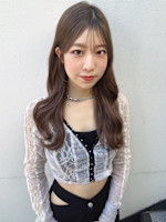 山田 祐里(ヤマダ ユウリ)