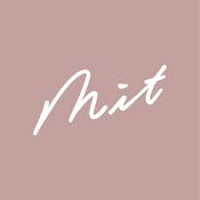 新木　彩加(アラキ　アヤカ)