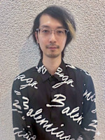 岸 一歩(キシ カズホ)
