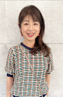 岩垣 知子(イワガキ トモコ)