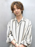 伊勢 航治郎(イセ コウジロウ)