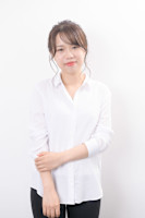 渡邊 友里江(ワタナベ ユリエ)