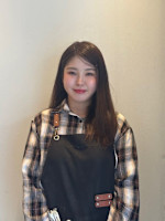 勝田 虹奈(カツタ ニジナ)