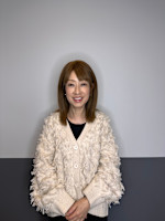 小師　香織(コモロ　カオリ)